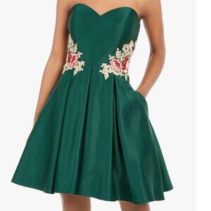 NWT Blondie Nites Green Embellished Strapless Party Fit + Flare Dress